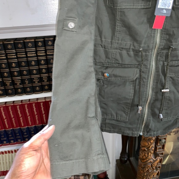 New Yoki Spring / Summer Parka Midi Jacket w/ Adjustable Sleeves, Size Small - Picture 3 of 7